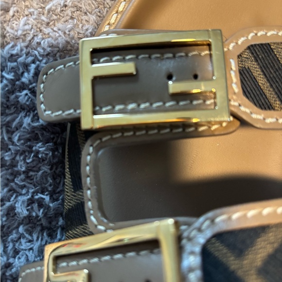 Fendi Black and Gold Sandals - Picture 12 of 13